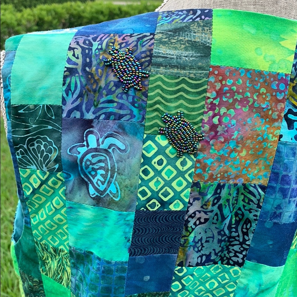 Sea Turtle Colorful Patchwork Vest - image 8